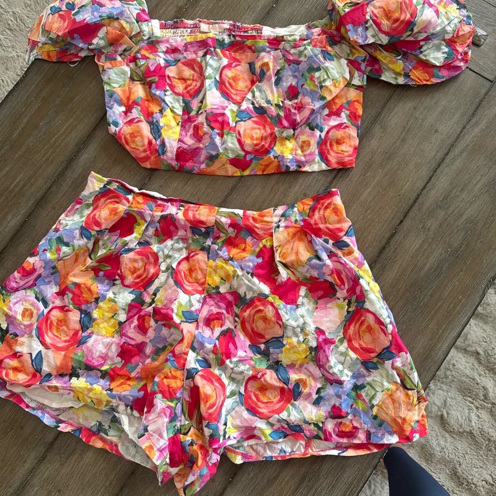 Floral Women's Two-Piece Set